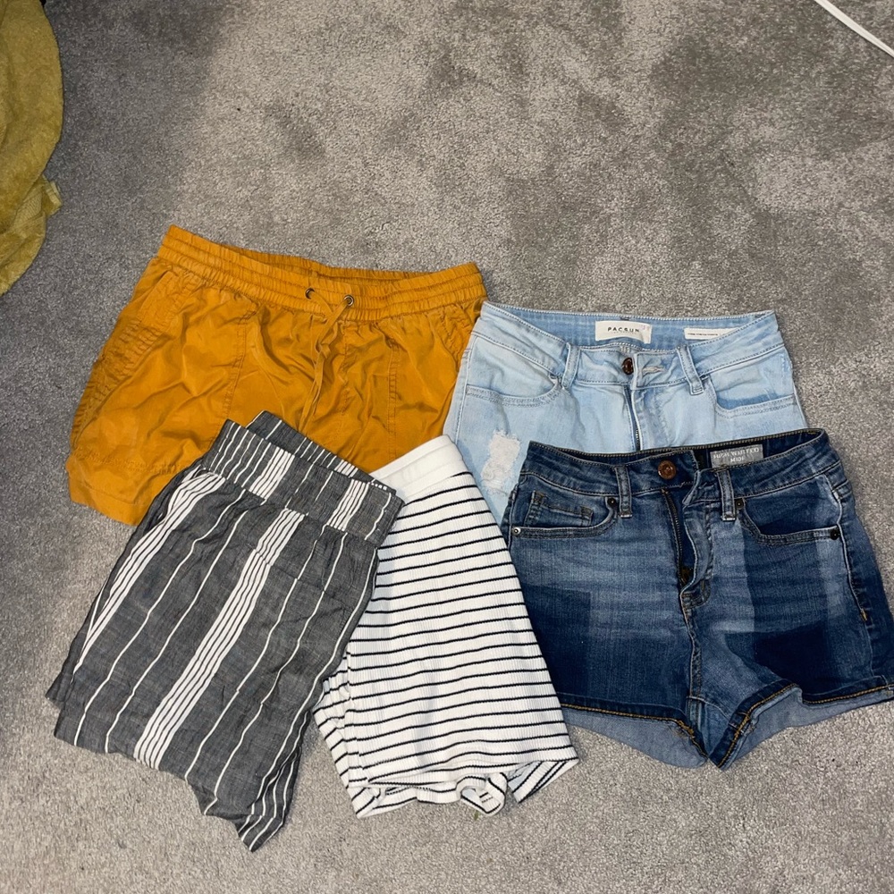 Shorts Bundle or message for separate! (Garage, Pacsun, Thread & Supply Co
